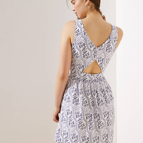 Loft Floral Cut Out Back Dress - Picture 3 of 5